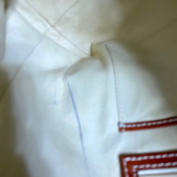 🔥 Dooney and Bourke Tote Bag with Strap🔥 - Picture 15 of 15